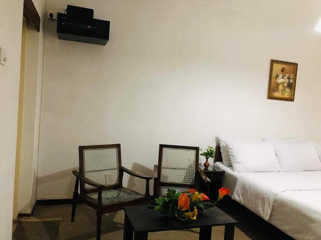 Mount Mary Inn Nuwara Eliya Chambre photo